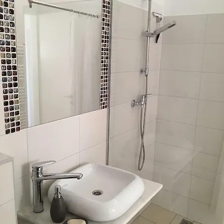 Alpok Rosa 1,5 Apartman
