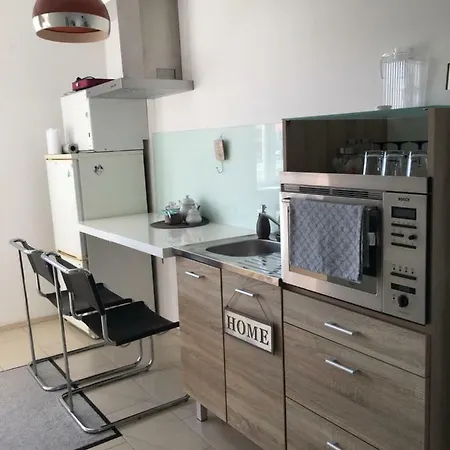 Alpok Rosa 1,5 Apartman * Kőszeg